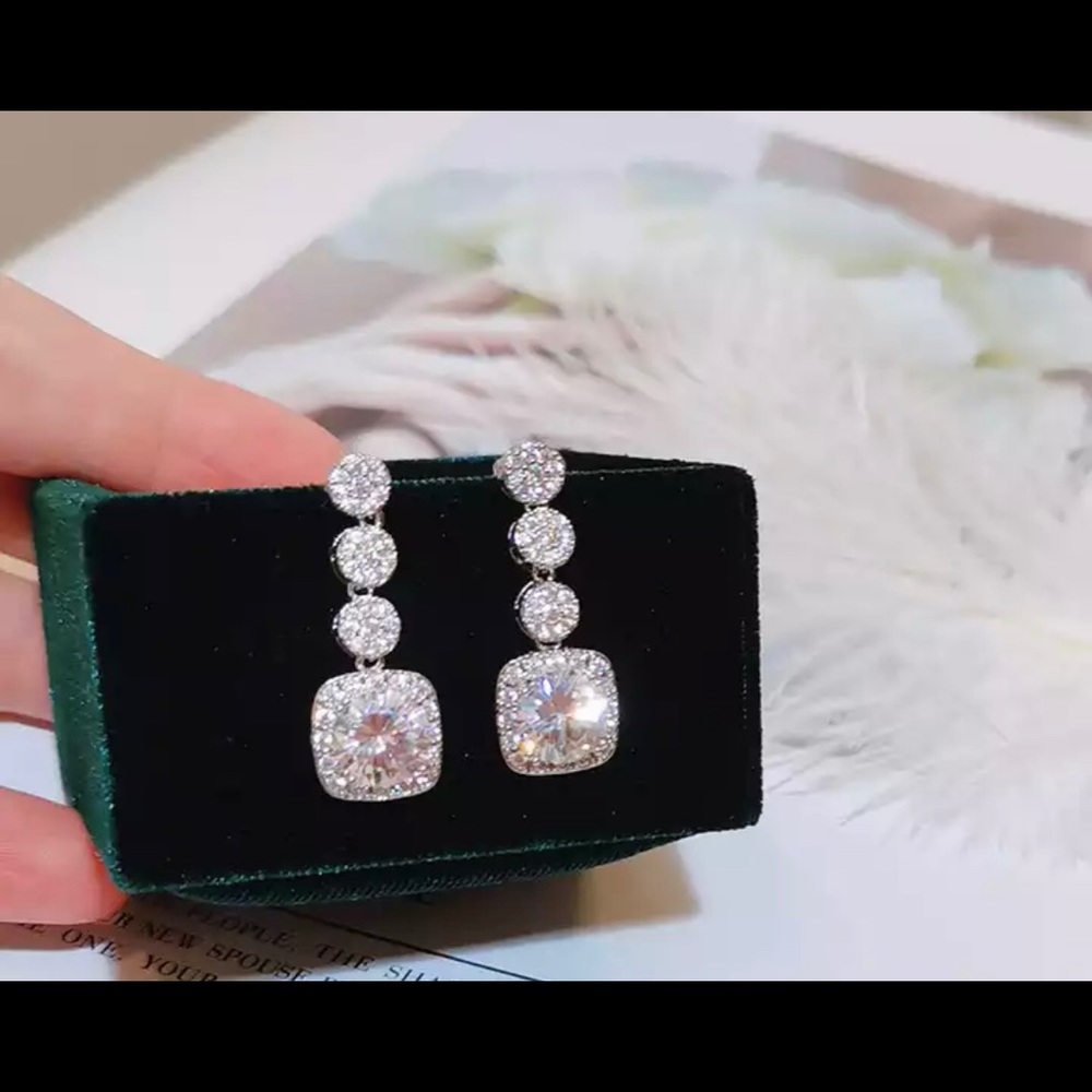 Crystal dangle earrings